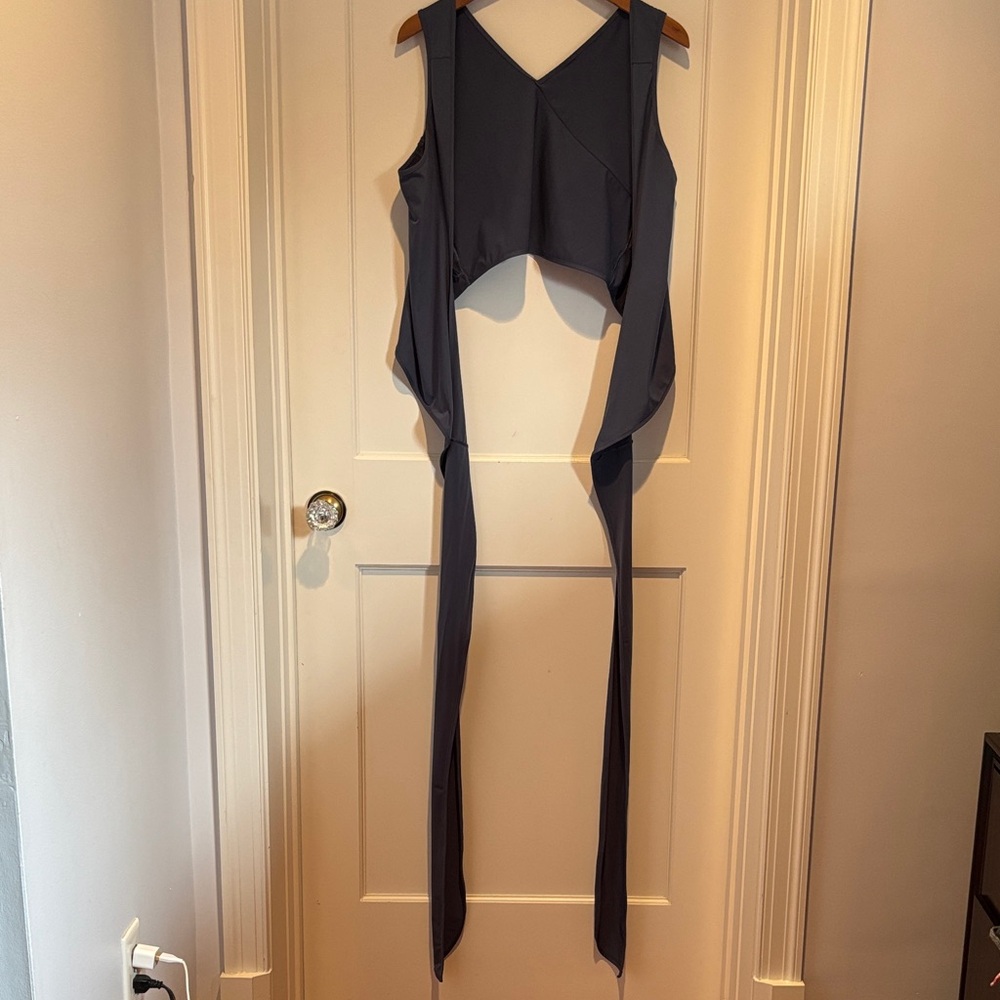 Lululemon Twist Me Up Crop Tank in color Code Blue - Picture 4 of 13